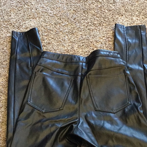 Forever 21 Faux Leather Pants/Slacks Size S - Picture 5 of 5